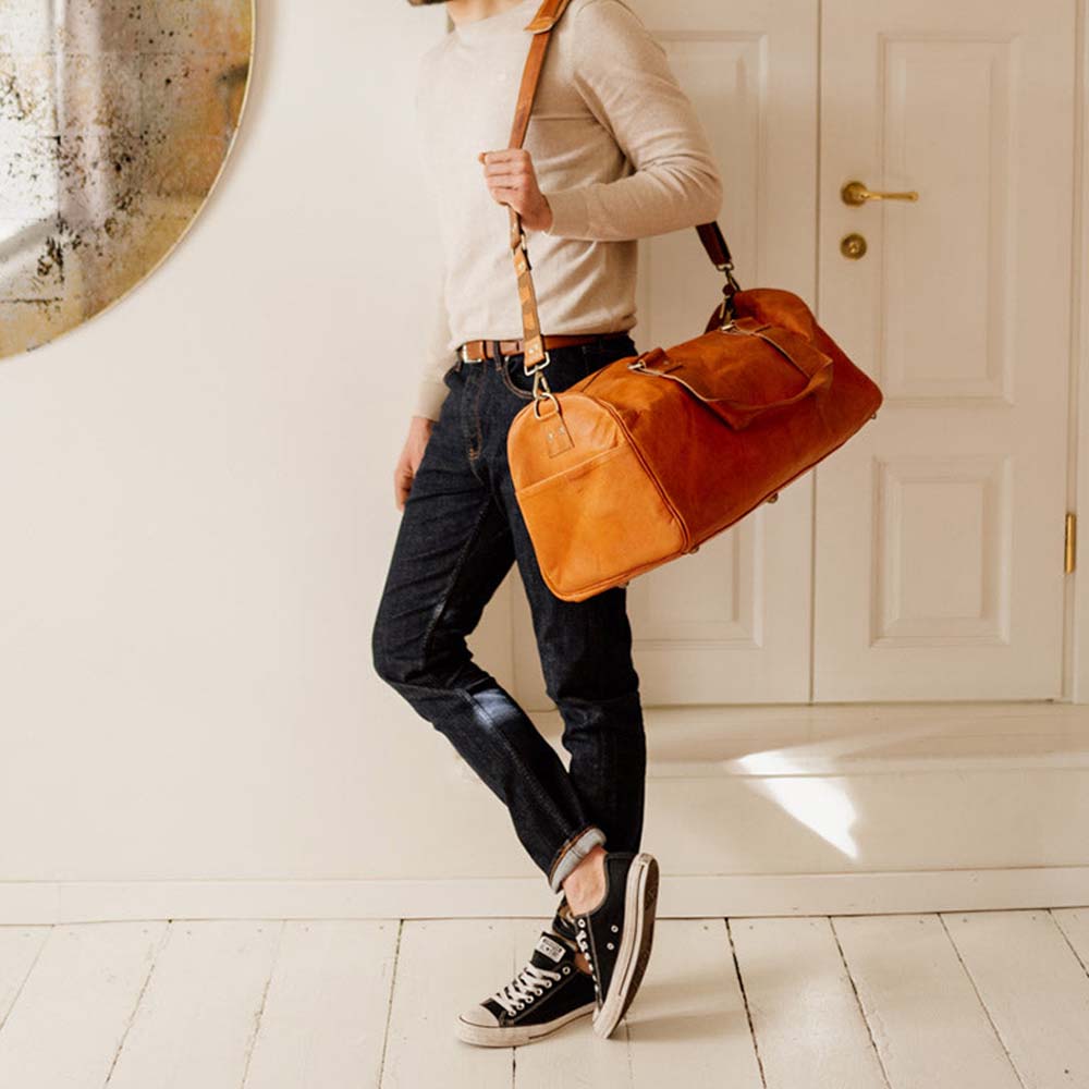 CraftShades leather duffle bag